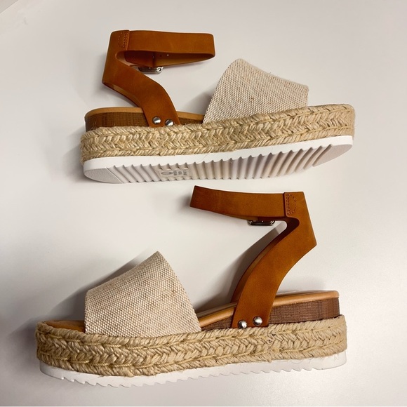 Imperfect Soda Stylish Espadrille Sandals open toe buckle ankle sz 7 tan brown - Picture 2 of 12